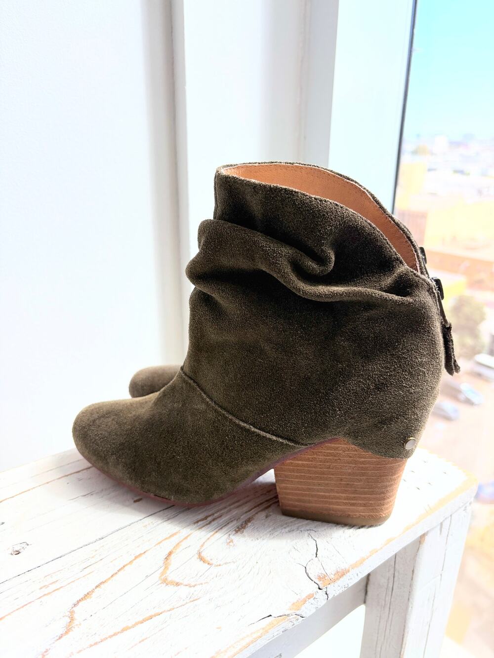 Deep Olive Suede Slouchy Ankle Boots Womens 6.5 Stacked Heel Boho Y2K Back Zip